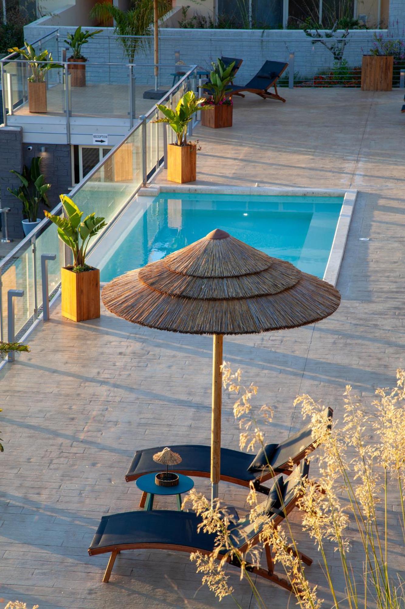Airone Residence Zambrone Exterior photo