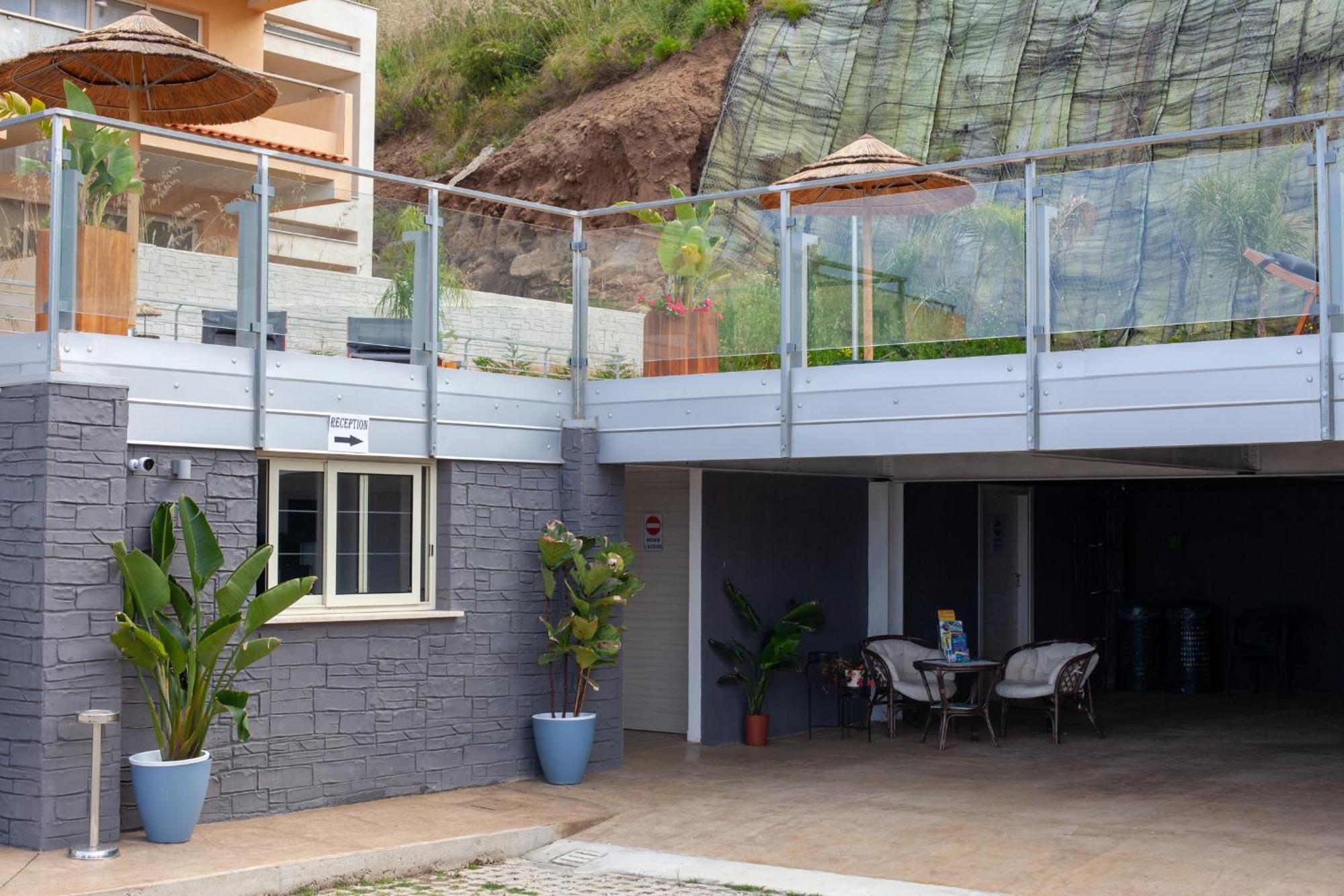 Airone Residence Zambrone Exterior photo